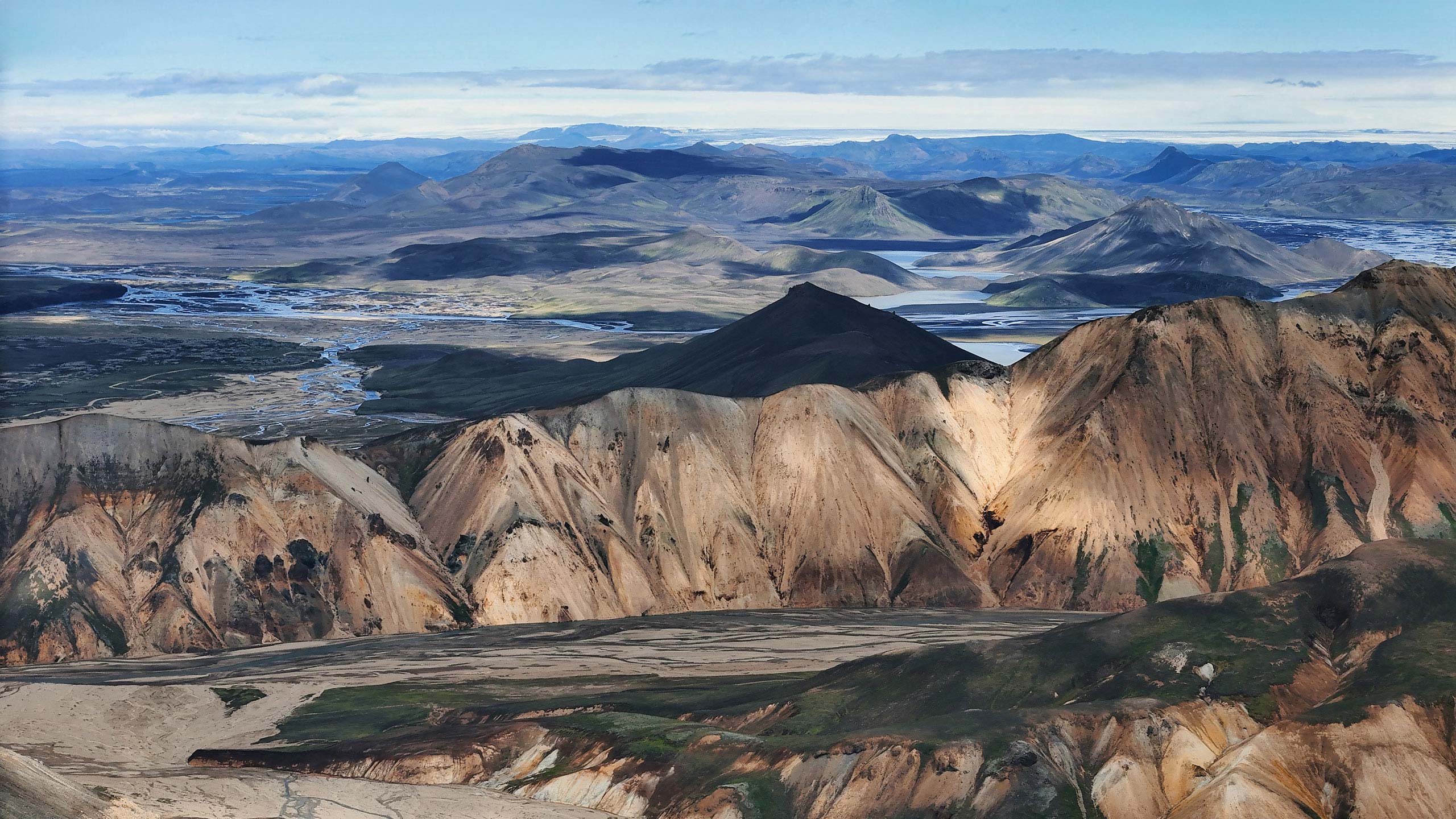 Landmannalaugar volcanic hues